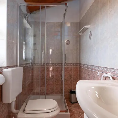 Shirin Holiday home Porec