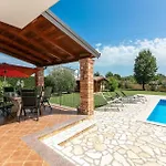 Holiday home Shirin Porec